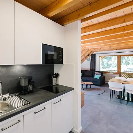 Apartment Moderne 2 Zi.fewo Blackforest Art Naehe Freiburg *