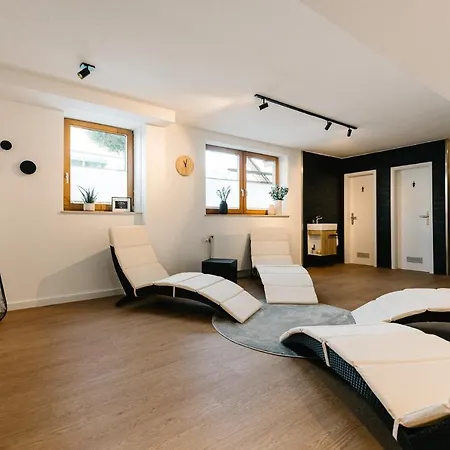 Appartement Moderne 2 Zi.fewo Blackforest Art Naehe Freiburg *
